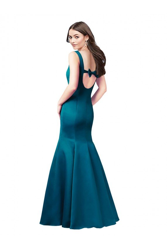 Long Sleek Satin Prom Dress with U-Back